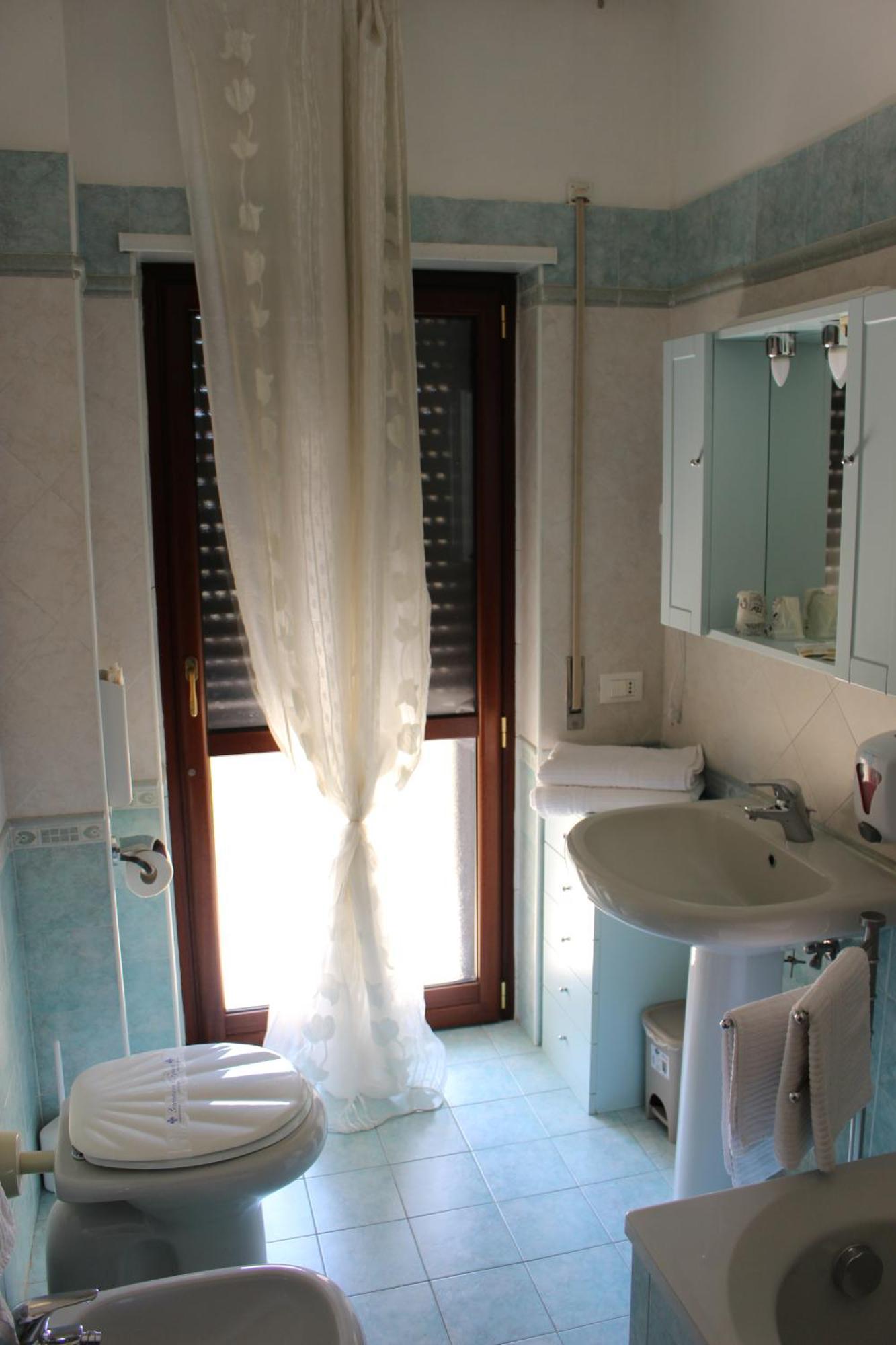 Bed and Breakfast La Casa Di Giusy Козенца Экстерьер фото
